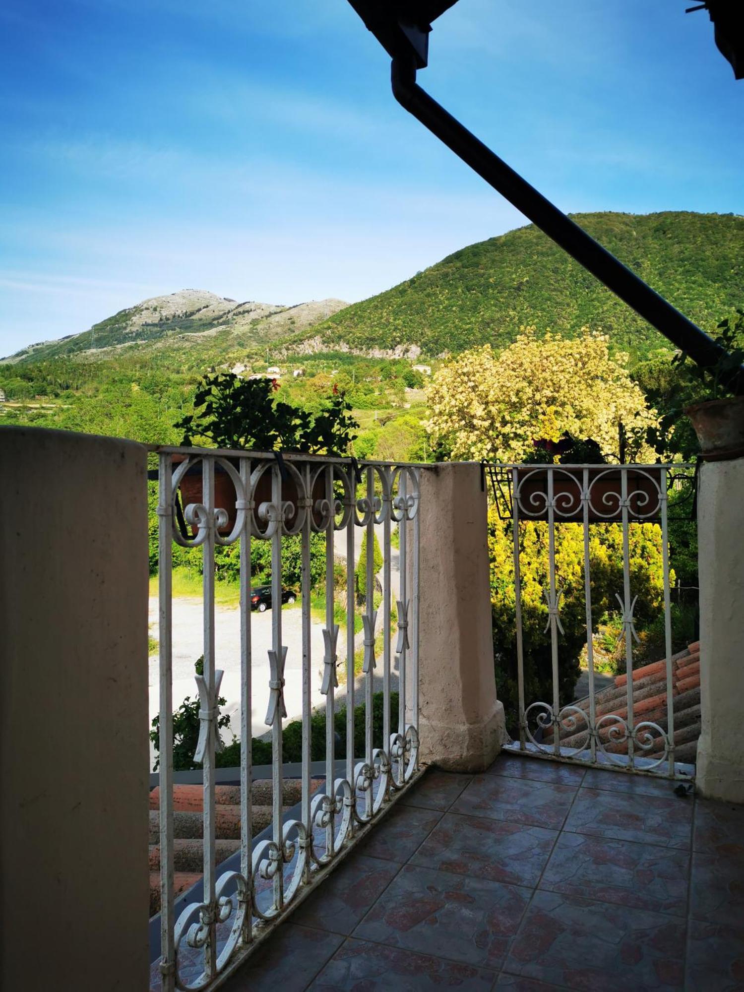 Agriturismo Donna Bianca Морманно Экстерьер фото