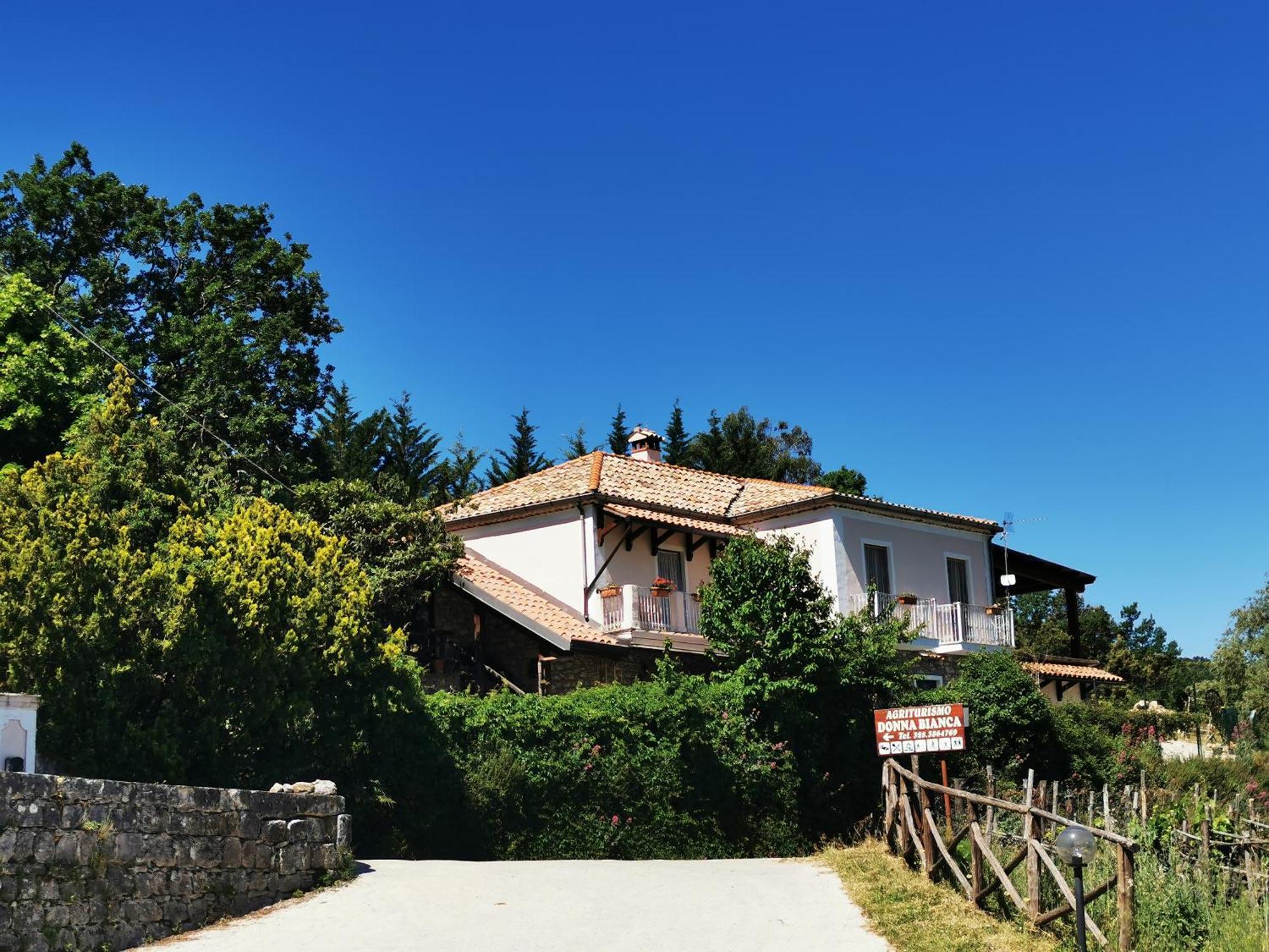 Agriturismo Donna Bianca Морманно Экстерьер фото