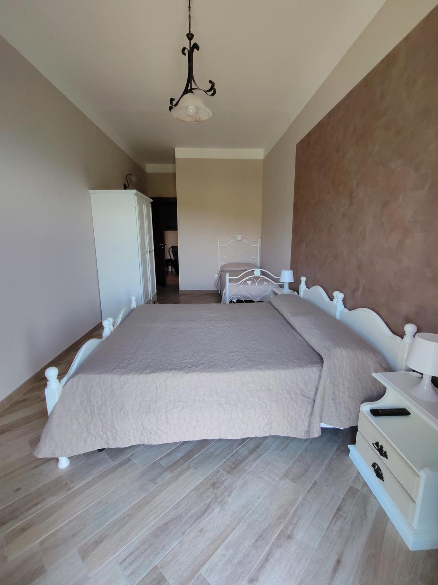 Agriturismo Donna Bianca Морманно Экстерьер фото