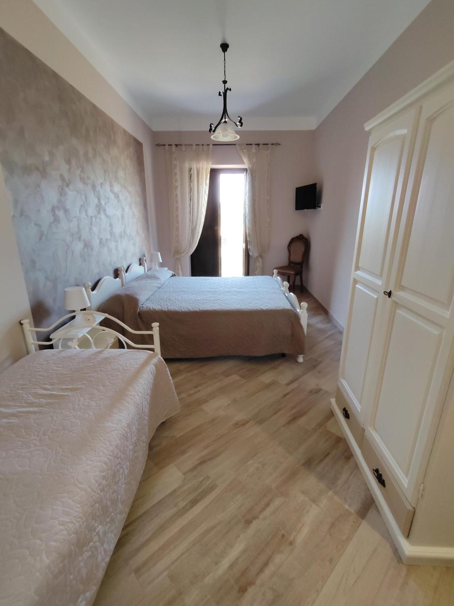 Agriturismo Donna Bianca Морманно Экстерьер фото