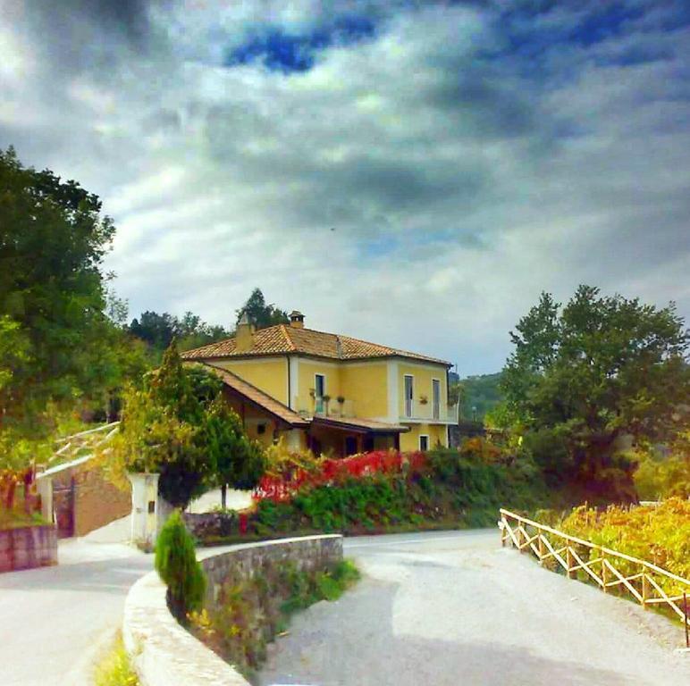Agriturismo Donna Bianca Морманно Экстерьер фото
